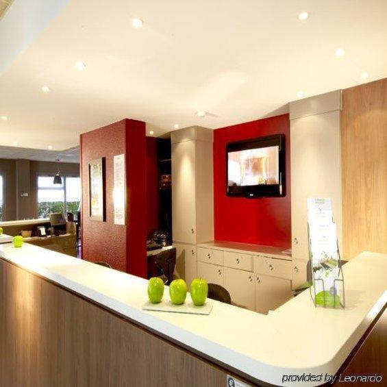 Campanile Prime - Nimes Centre Hotell Exteriör bild