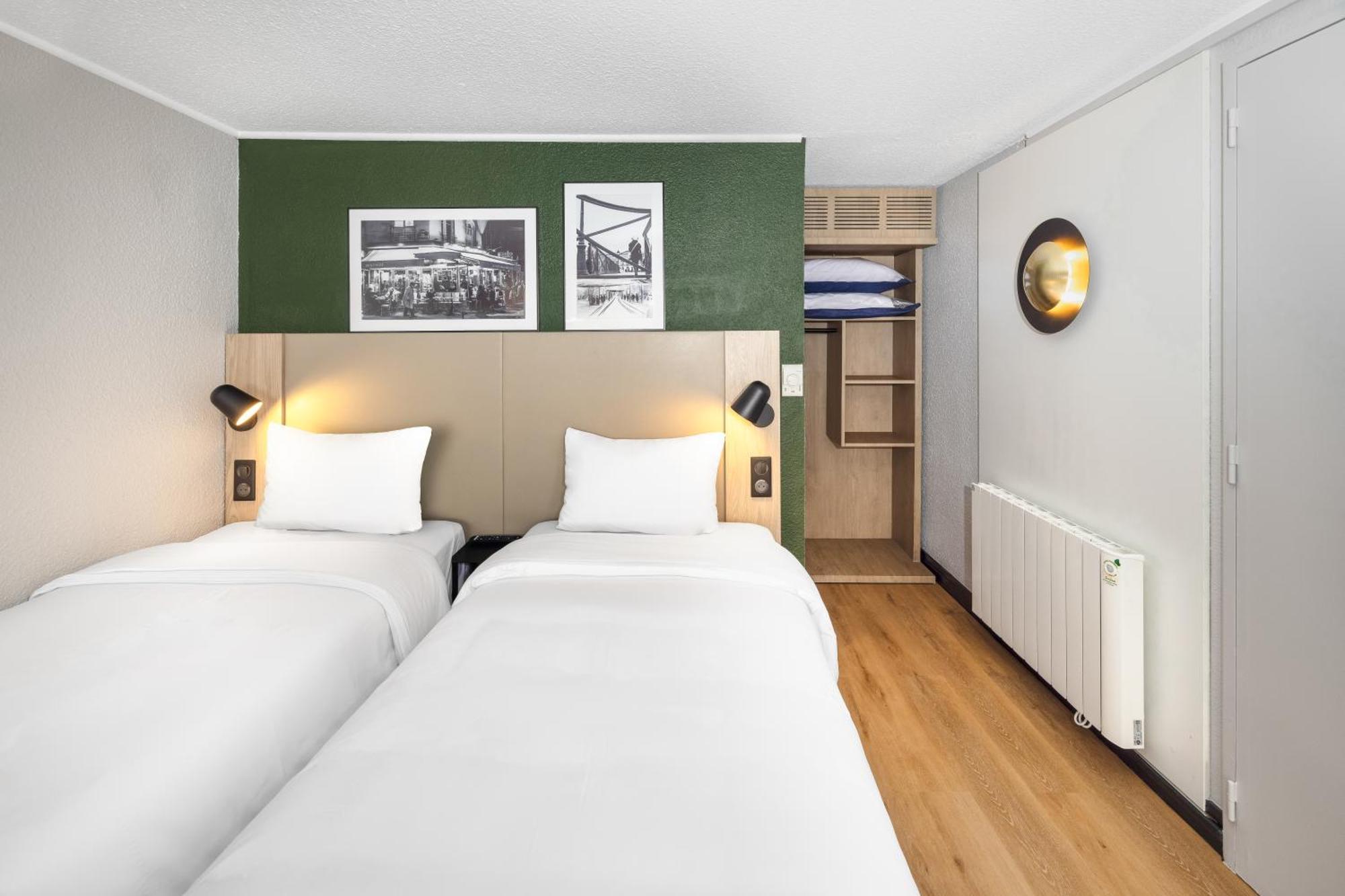 Campanile Prime - Nimes Centre Hotell Exteriör bild